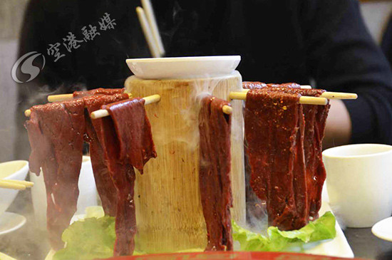 跟着主播吃饭,跟着主播吃东西