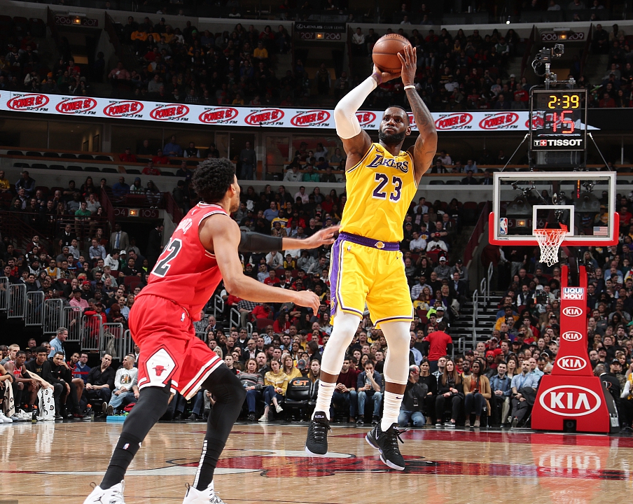 美媒评选50大球星,美媒评选历史nba50大球员