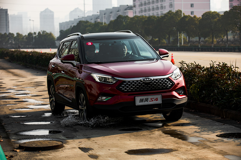 瑞风s4真实评测,场地越野性能评测
