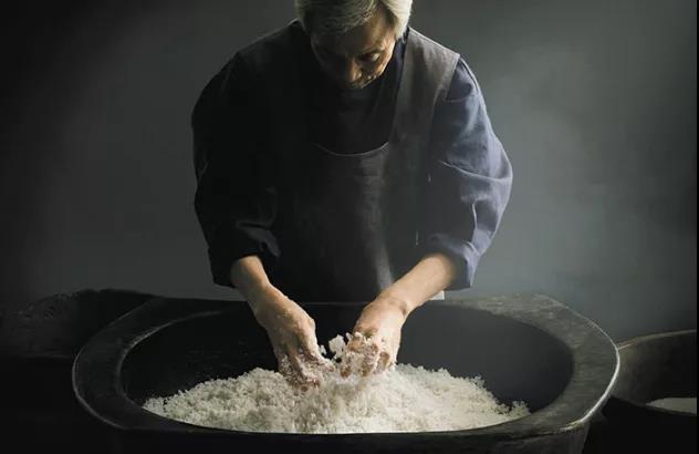 日本酒粕面膜酒糟涂抹式美白测评,sk-ii护肤面膜怎么样