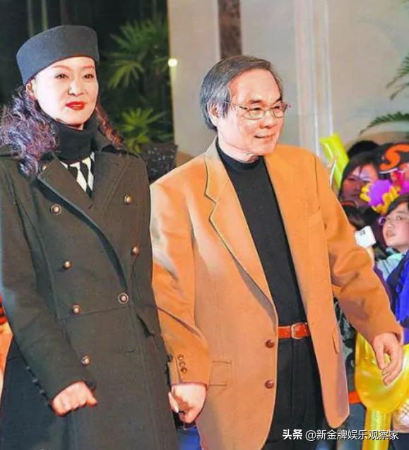 老公跳楼后刘雪华独居10年,老人叹挣这么多钱有何用,青年却羡慕