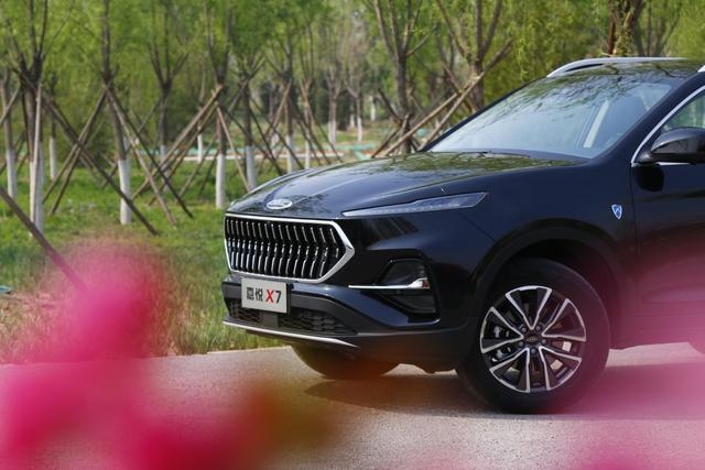 最新款江淮嘉悦x7,意大利的设计