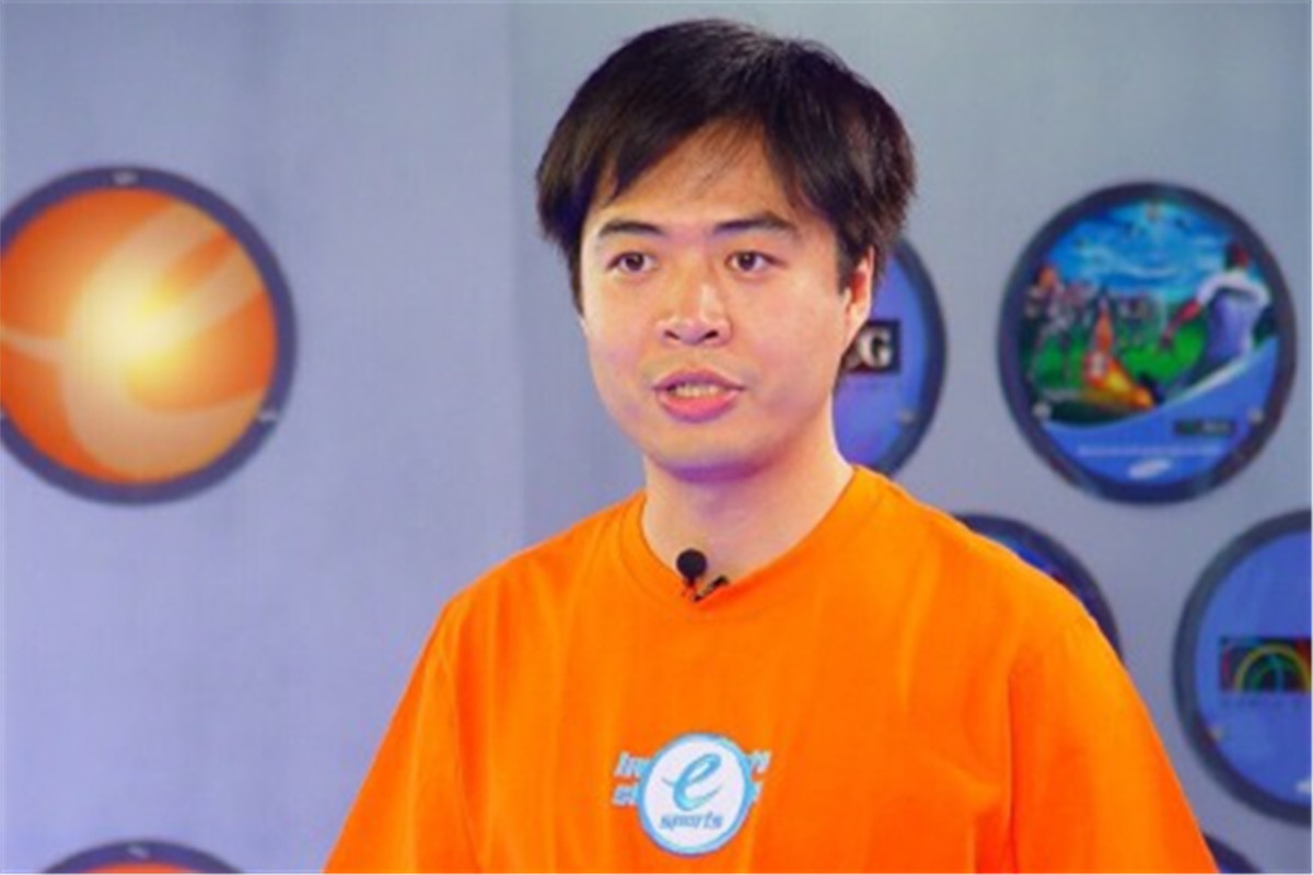 段暄是央视正式员工么,央视体育主持人段暄照片