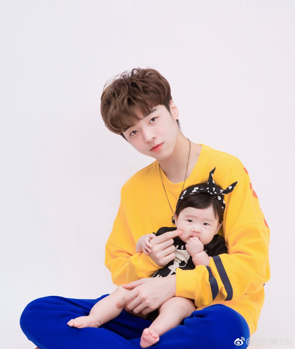 易烊千玺偶练,易烊千玺小成员