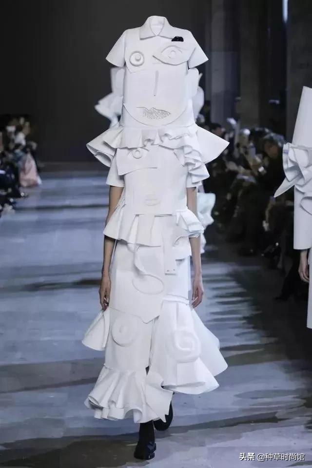 对不起是我不配什么梗,对不起是我不配伴奏