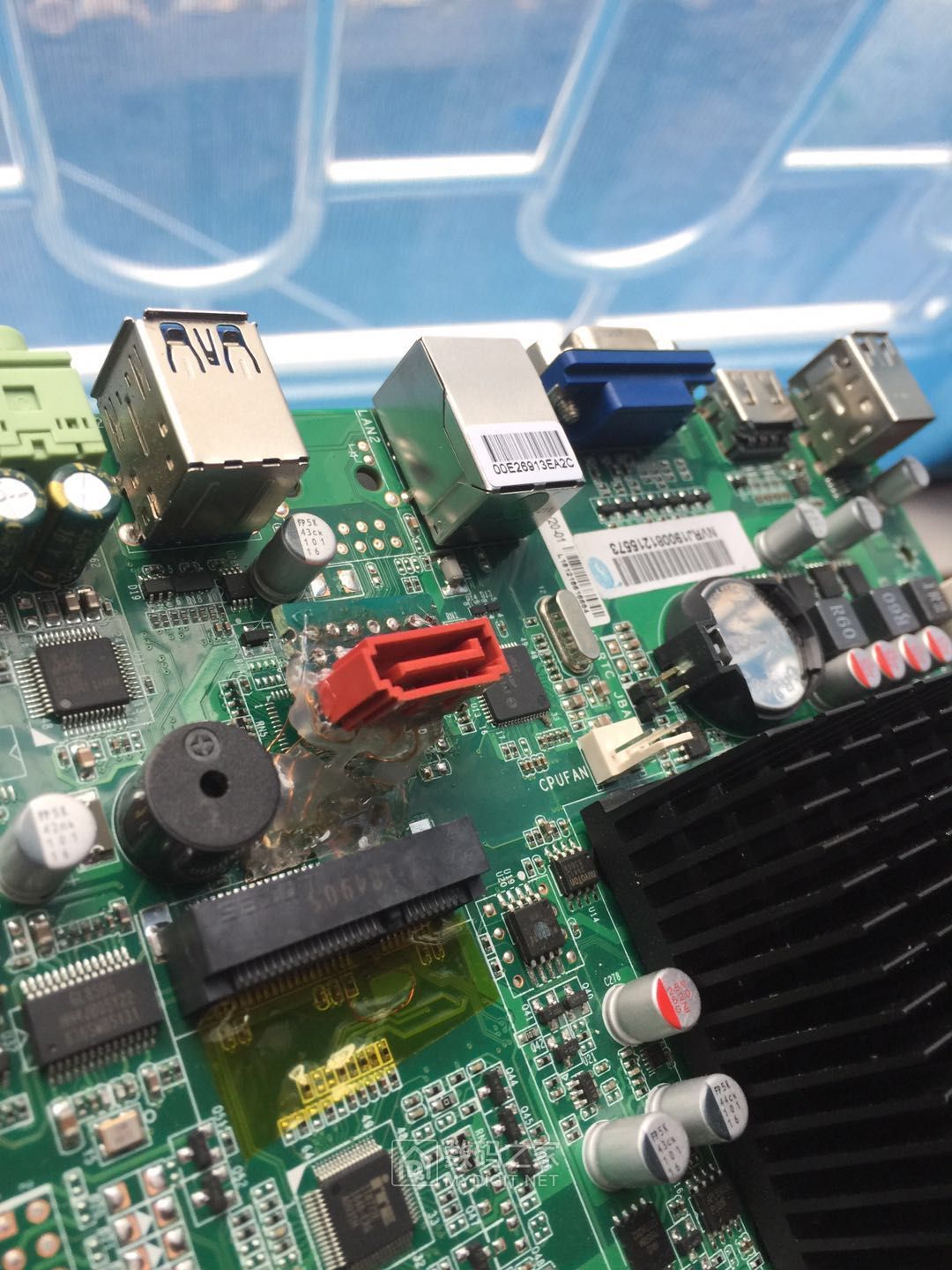 技术达人：矿机“蜗牛星际”改造飞线增加PCI-E接口