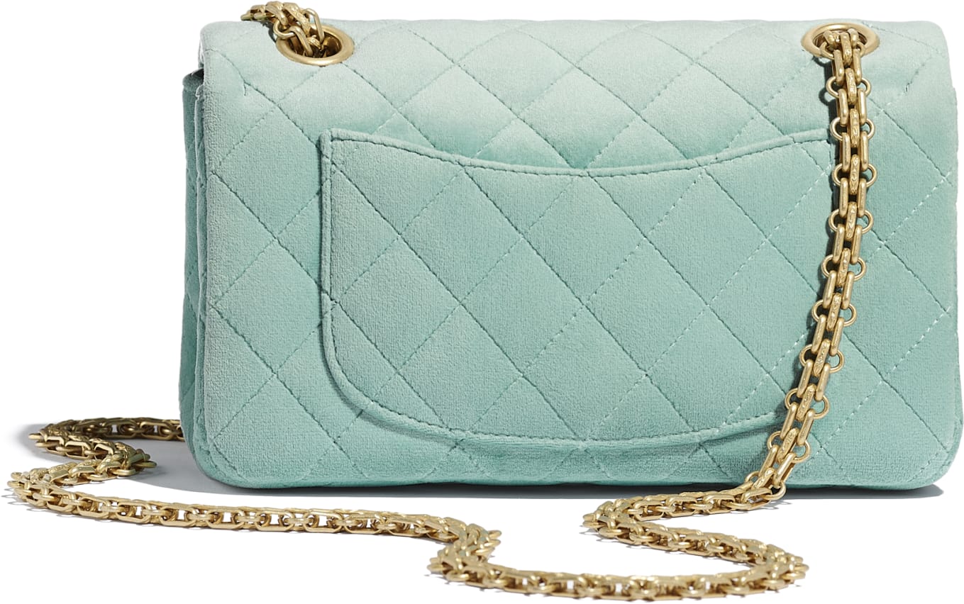 chanel2.55黑金,chanel2.55过时了么