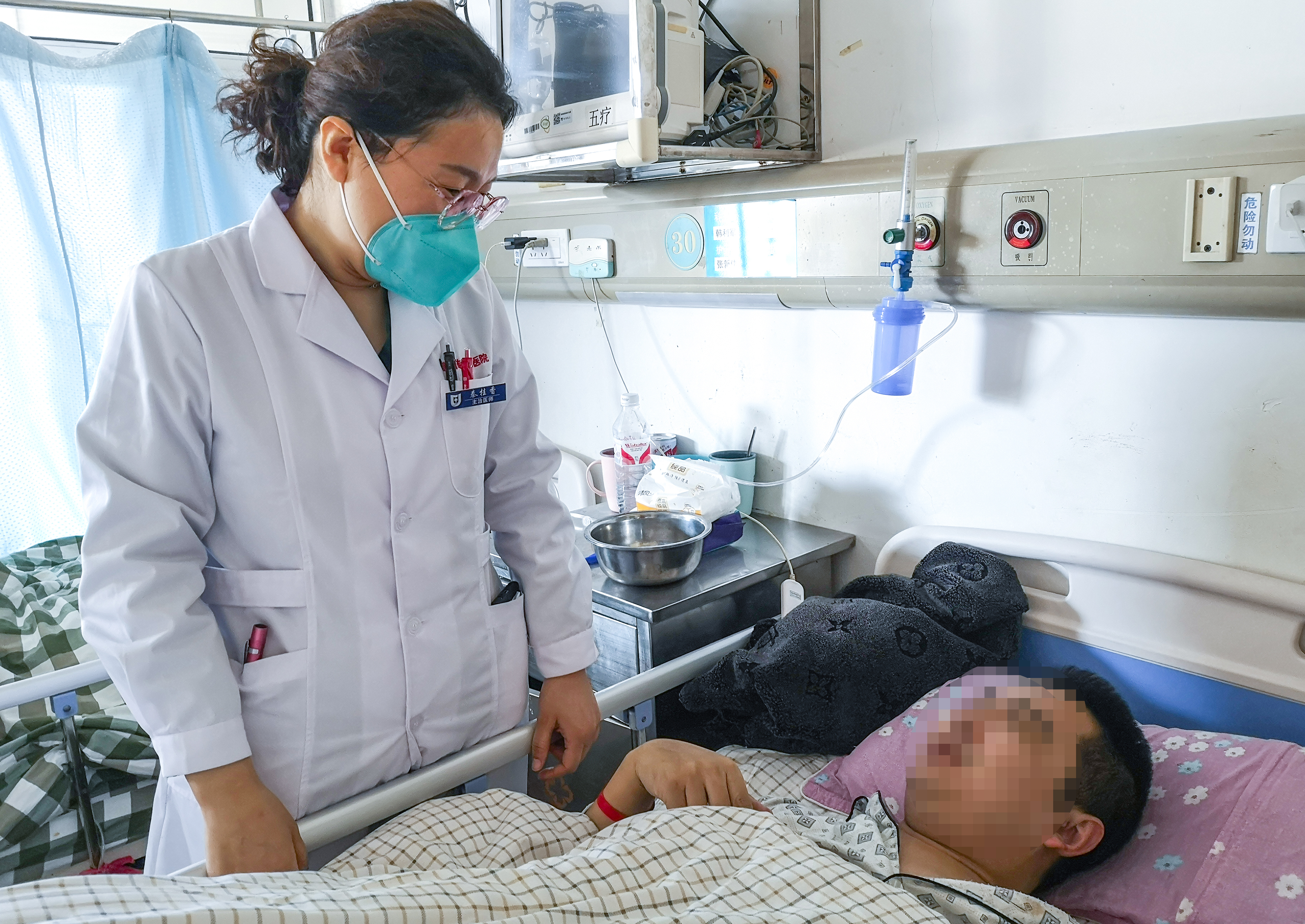 高效能3小时结脑中心领衔开启临床个体化一站式精准诊疗