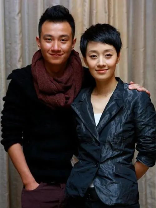 文章马伊琍为什么要几年后才离婚,马伊琍和文章离婚的真正原因