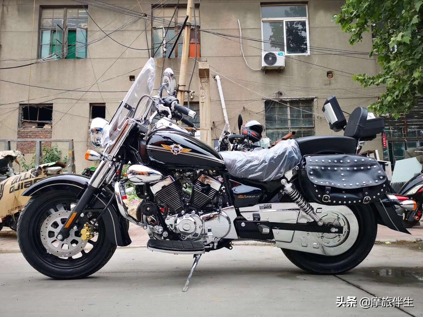 钱江摩托最像哈雷的车,国产太子250钱江巡航摩托车