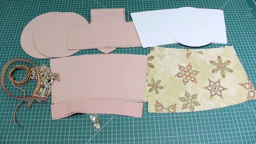 花间公主兔耳水桶包,mcm兔耳水桶包