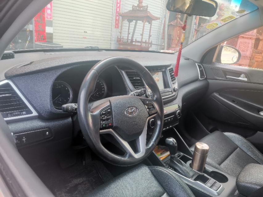 23万公里的现代途胜车值得买吗,2013年韩系进口途胜全时四驱