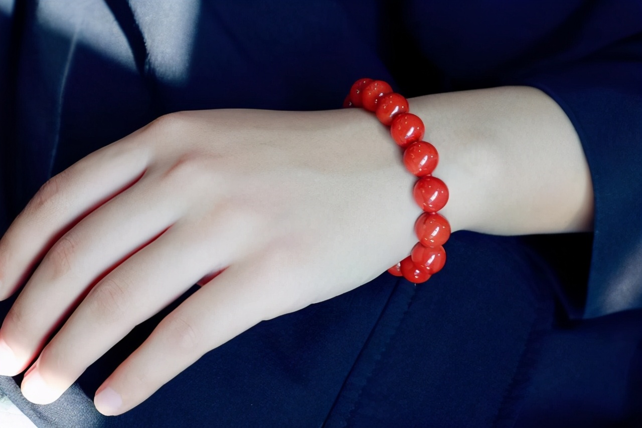 南红玛瑙有裂正常吗,南红死裂活裂怎么分辨