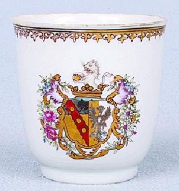 底款中国广彩瓷器是什么时期的,广彩瓷器起源于哪个朝代