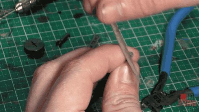 扎古蚀刻片安装,扎古蚀刻片