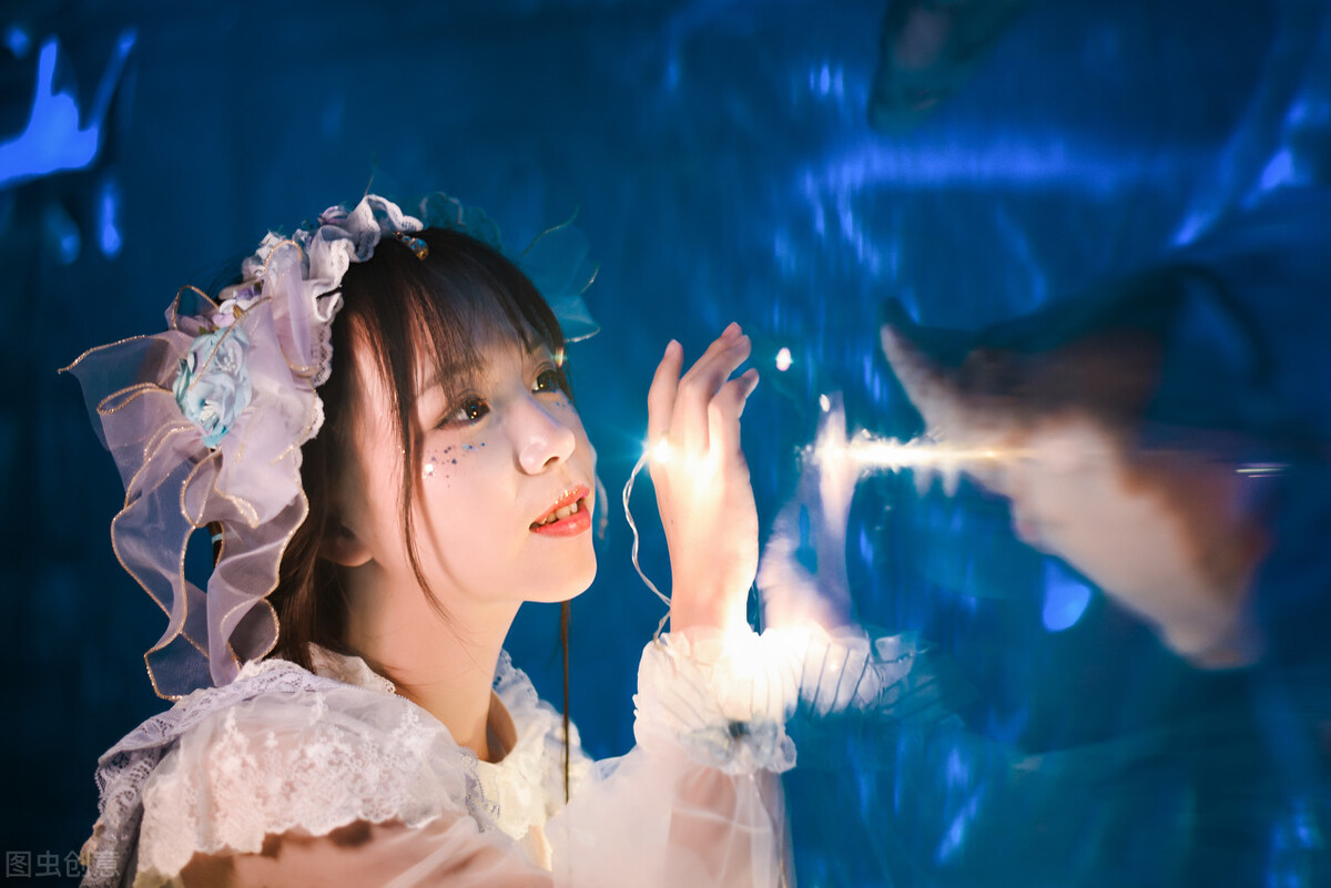 人生的成功不是靠运气而是靠勇气,只有努力的人才能享受成功的喜悦