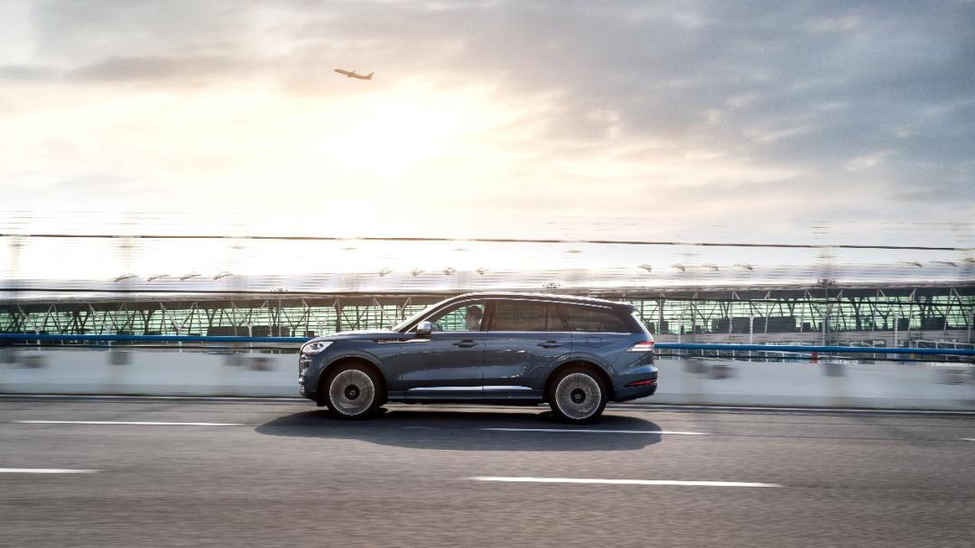试驾林肯飞行家电动版,2020款林肯飞行家沉浸式试驾