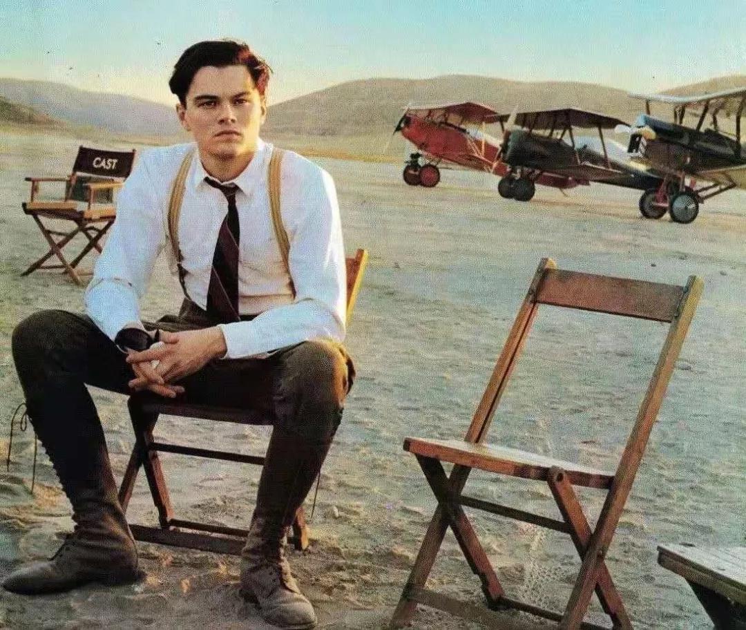 地球太烦了，这个男人居然想带全人类飞向天空