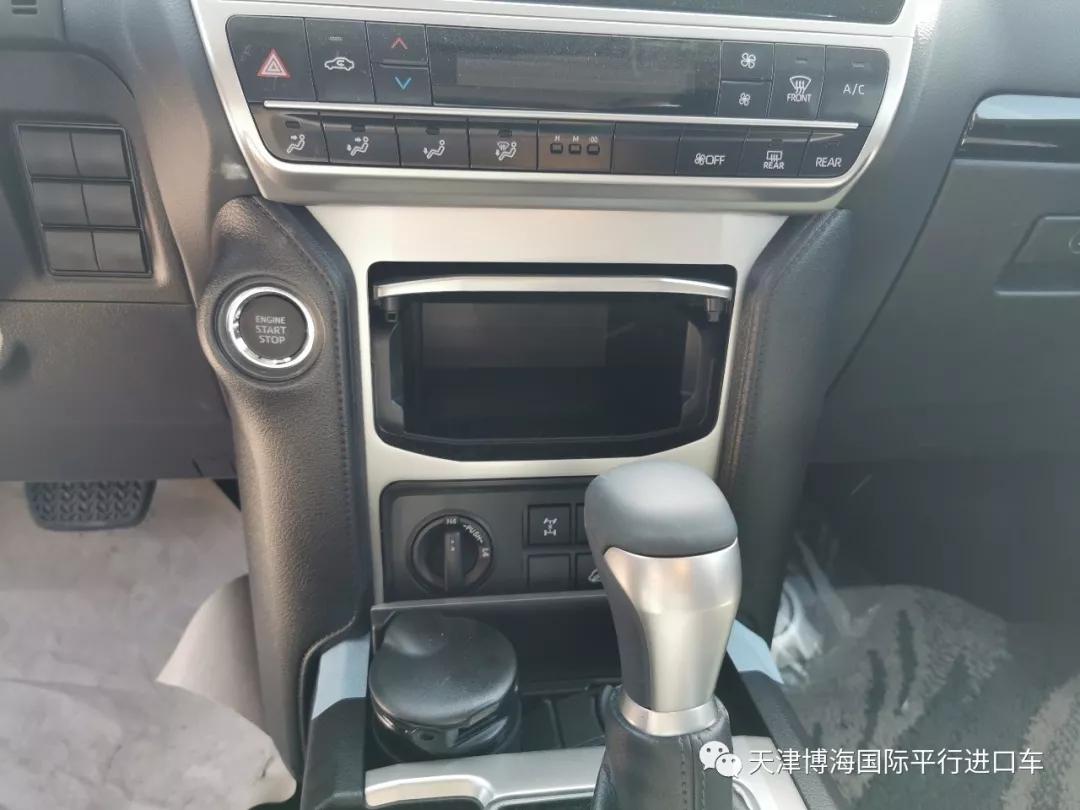 中东霸道2800深度测评,丰田霸道3.0柴油顶配2020款