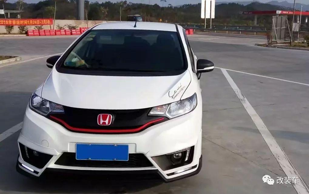 我不再是秒天秒地的10代思域，而是不务正业的手动玩家！