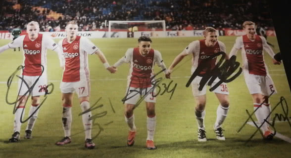 足坛伤仲永阵容,足坛伤仲永现在怎么样了