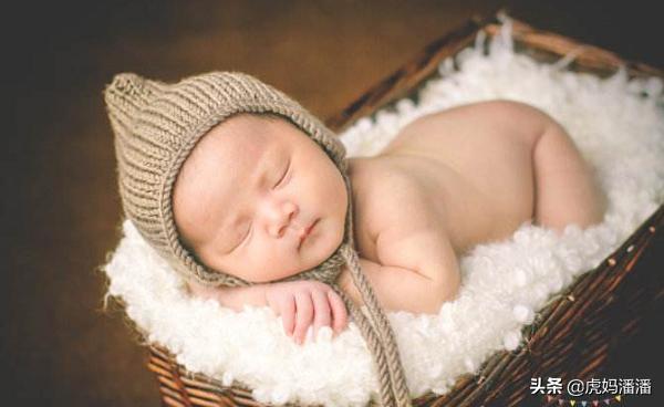 宝宝红屁屁洗屁屁方法,婴儿洗屁屁和洗脚有必要分开么