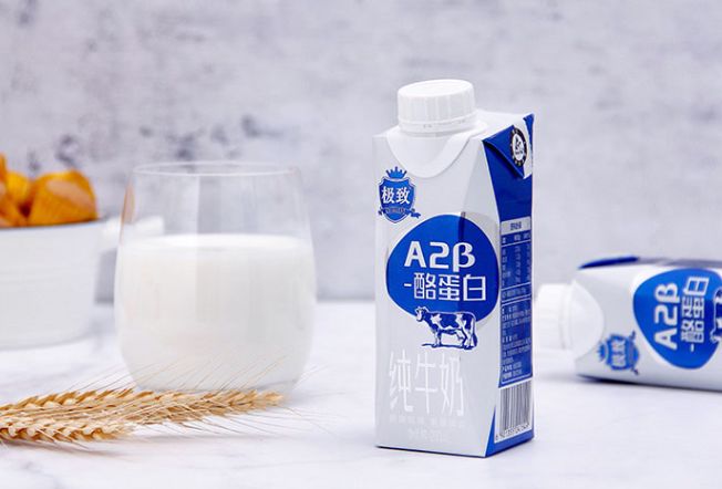 乳企打响A*奶2**粉争夺战给奶牛场什么启示?