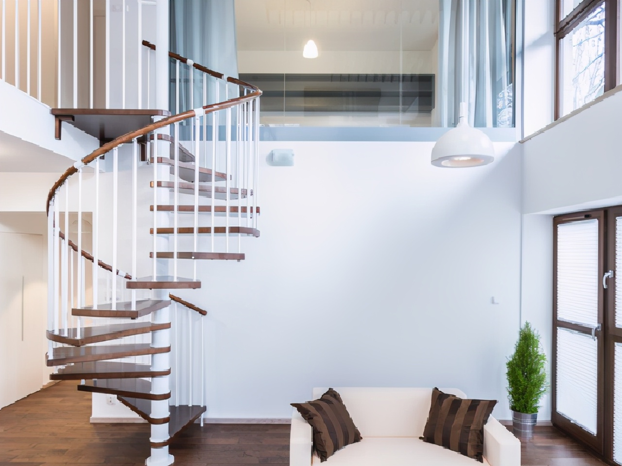 加盟戴氏楼梯店,戴氏楼梯是10大品牌吗