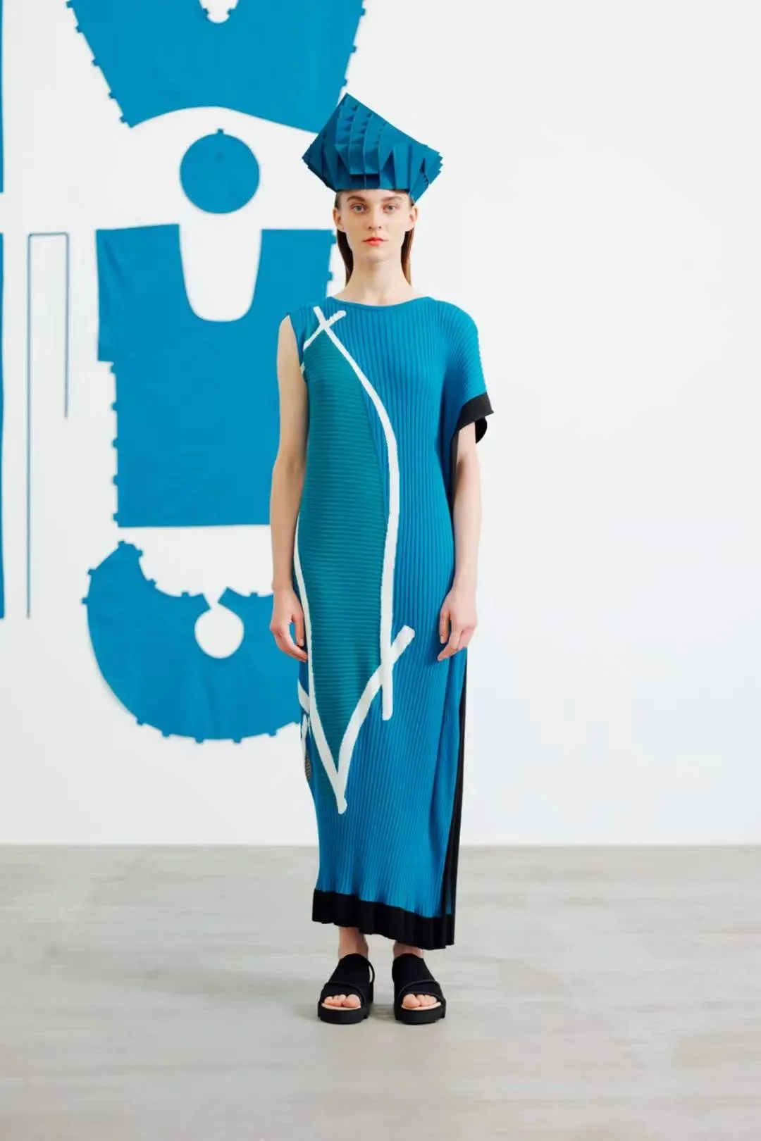 三宅一生——褶皱里的世界「北京新易设计坊」