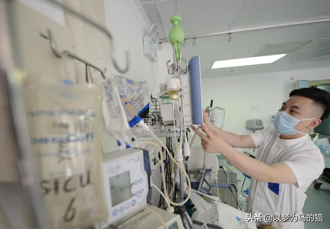 适合女生的四个医学专业,这几个专业在专科优势太大了