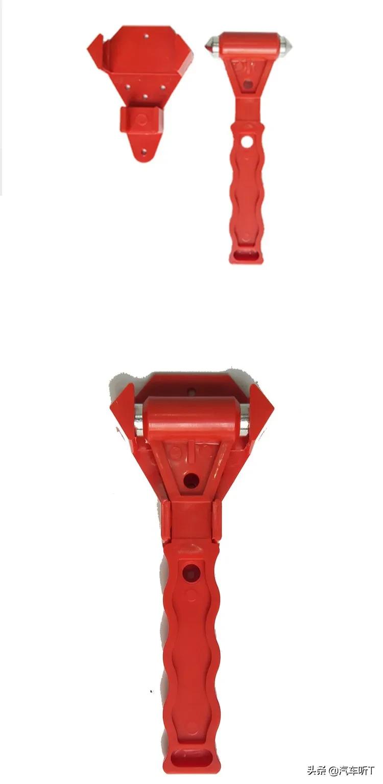 开车时窗户开着掉水里怎么自救,开车掉进水里怎么逃生