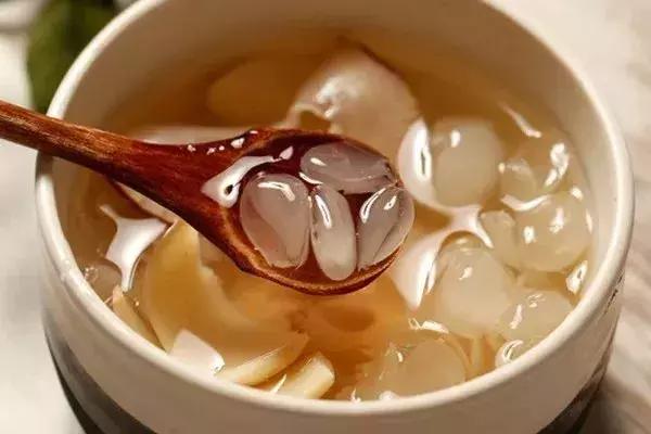 猪蹄美容养颜抗衰老的功效,猪蹄怎样吃才美容