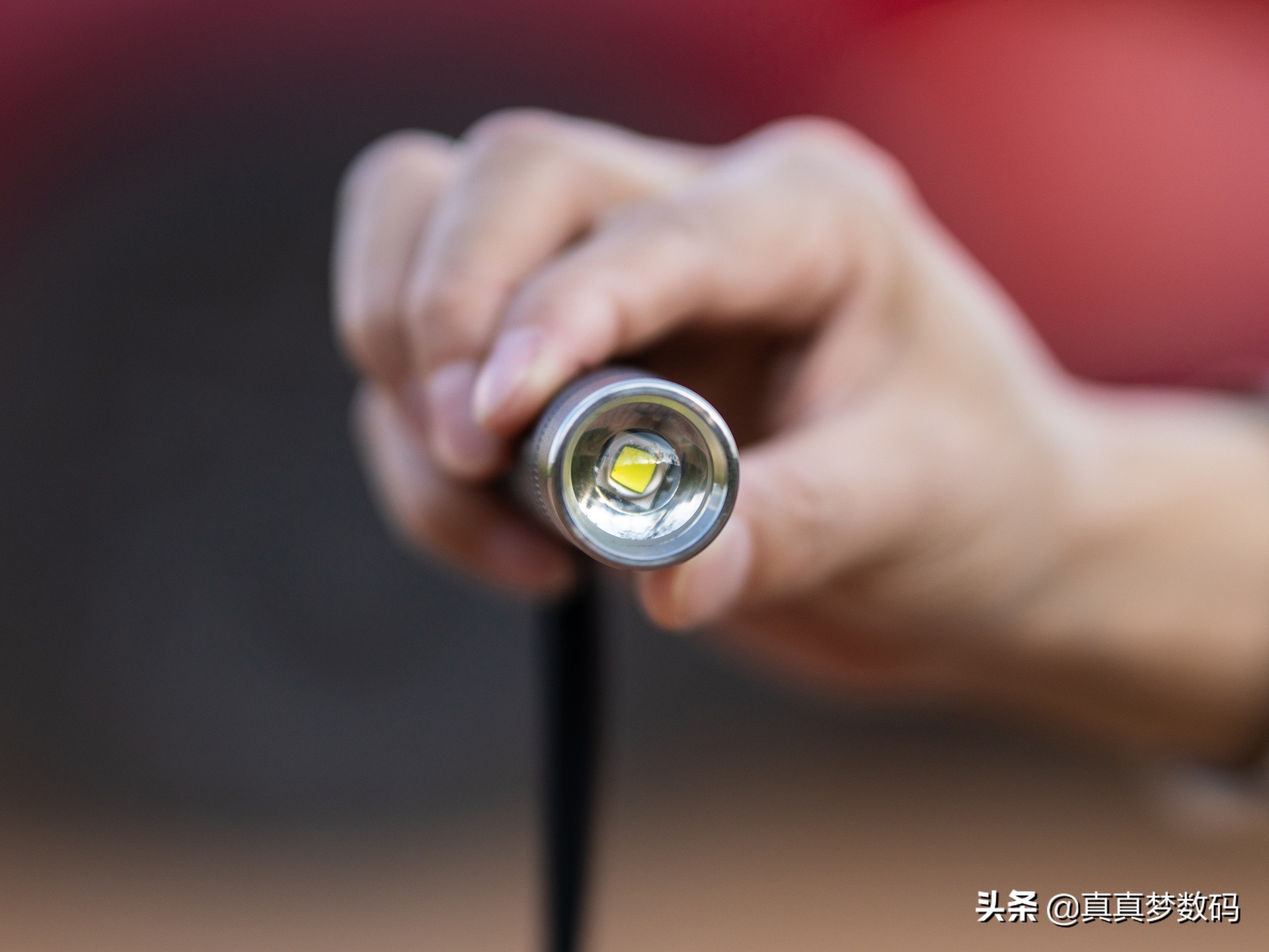 强光手电测评40个灯珠,强光手电评测推荐