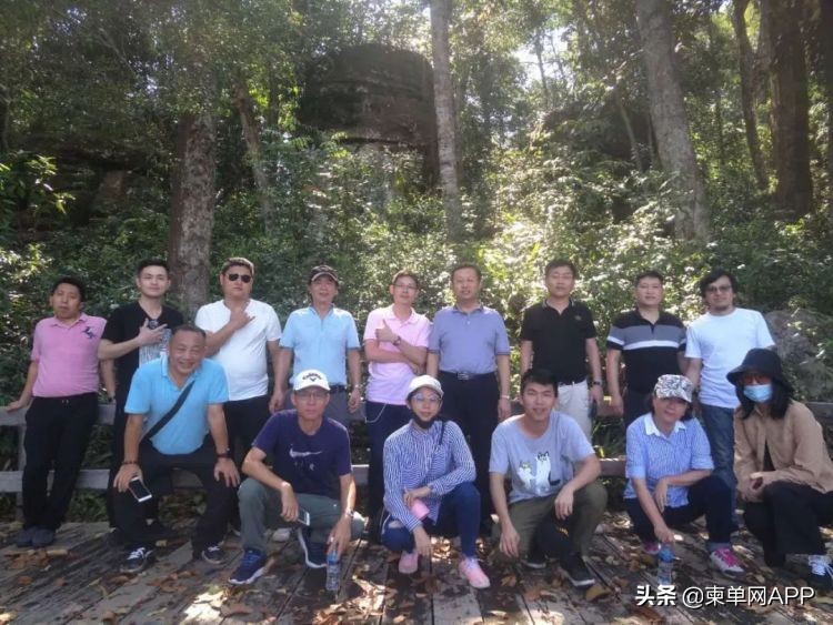 鏌煍瀵ㄨタ娓噾閾舵咕鏂板煄,鏌煍瀵ㄨタ鍝堝姫鍏嬪煄甯傝タ娓噾閾舵咕