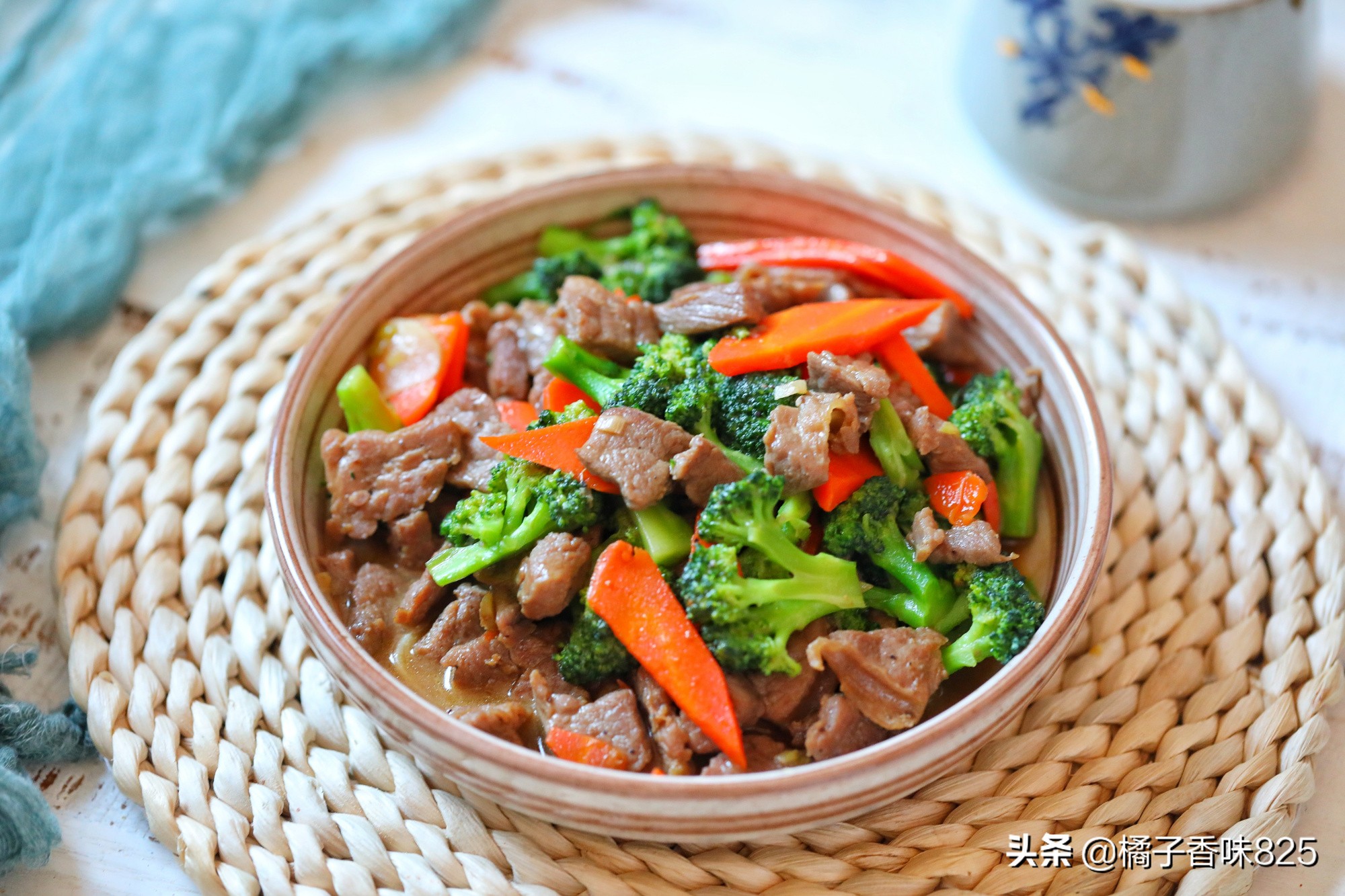 冬天多吃牛肉有什么好处,小孩吃牛肉怎么炒嫩又好吃又简单