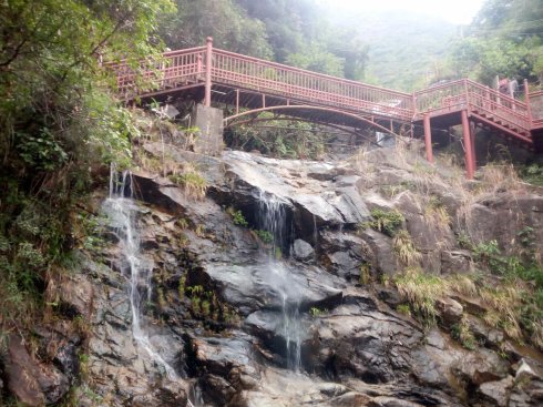 海丰莲花山仙人洞风景区,探索仙人洞