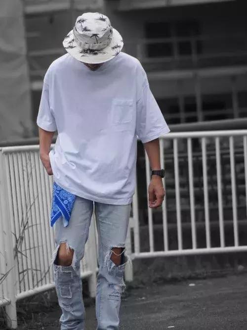 未来几天成都雨雨雨雨，雨天出门该如何自救？