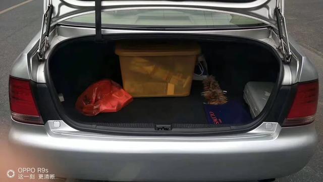 茂名06年皇冠3.0沙龙版二手车价格,06年3.0皇冠新车多少钱