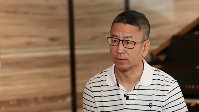 白岩松教育孩子的十大方法,白岩松谈教育孩子最重要的三点