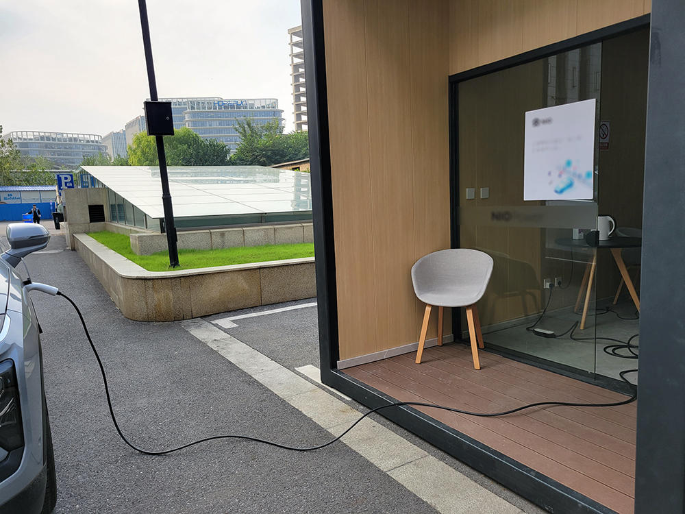 公牛随身充电枪和特斯拉充电桩,电动车便携式充电枪推荐