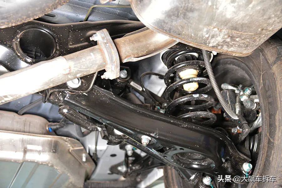 这台变速箱不容易，“接化发”都累出汗了