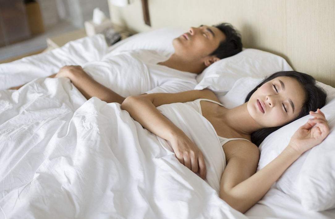 “坐月子”就同房？不要命了，夫妻必须正式这件羞羞事