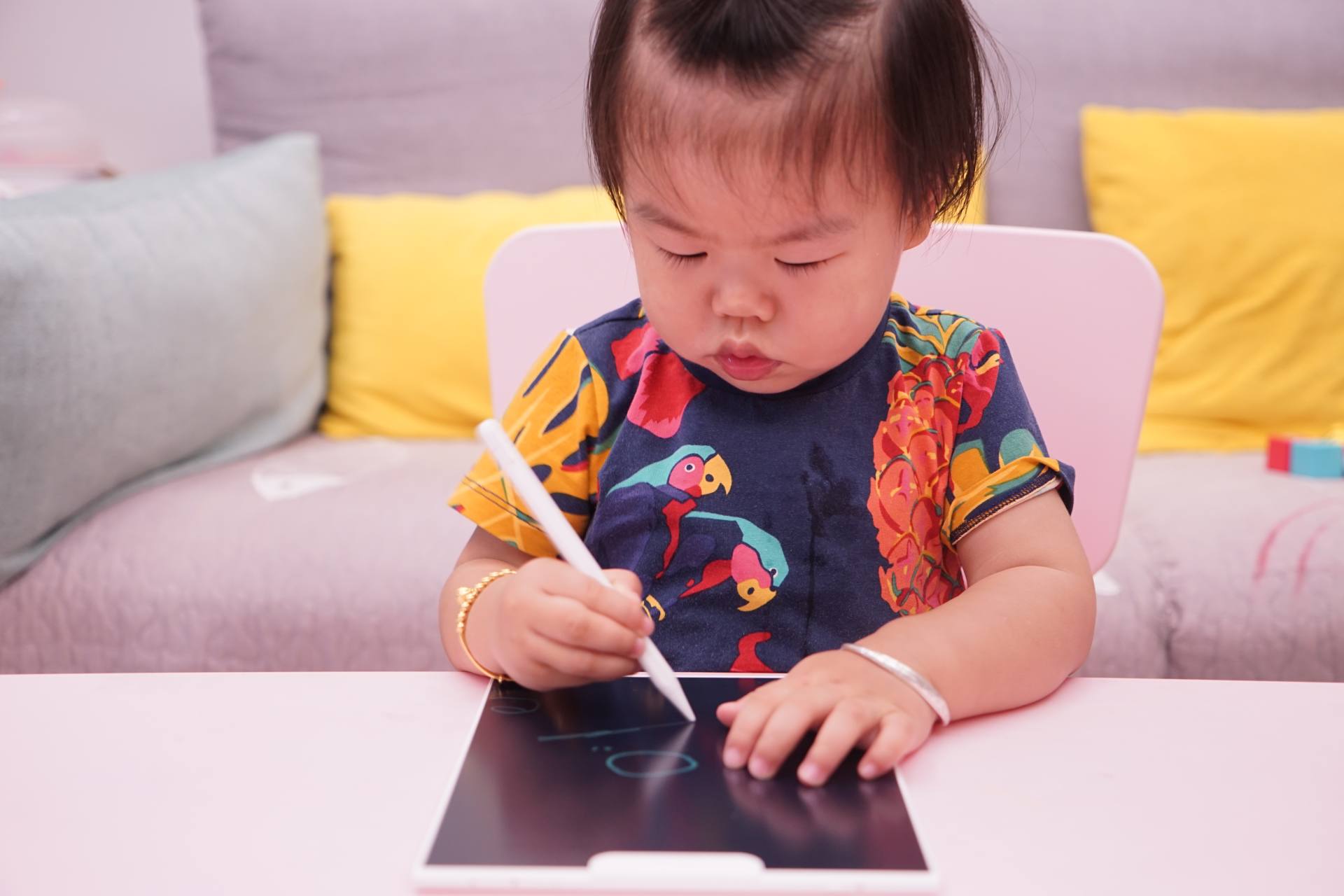 熊孩子智能机器人,熊孩子机器人课