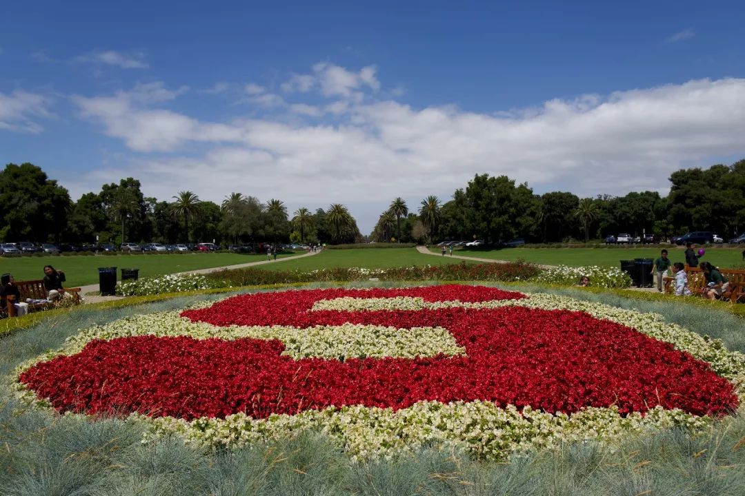 擎怀|于美利坚告别“6”的罗曼蒂克