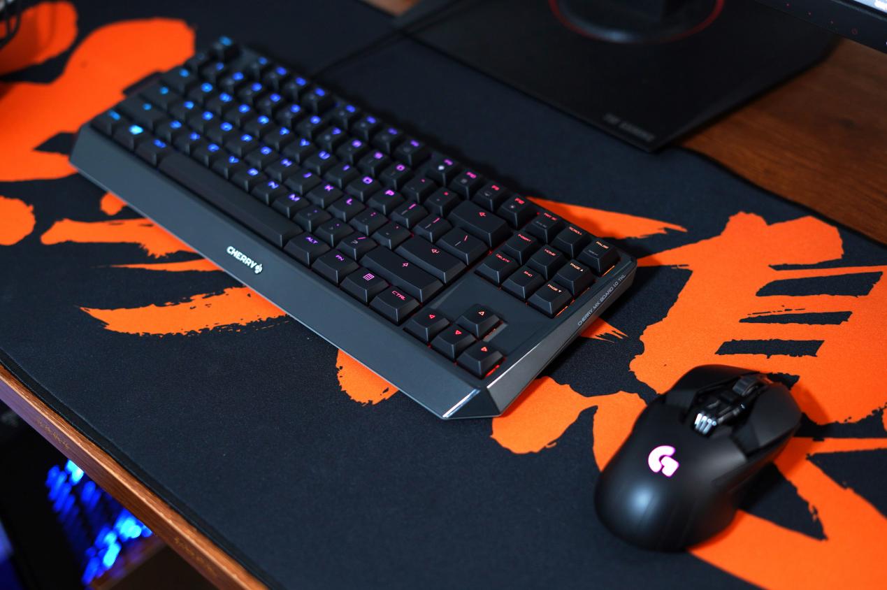 还是那个经典又熟悉的手感樱桃CHERRYMX1.0这次又把我种草了