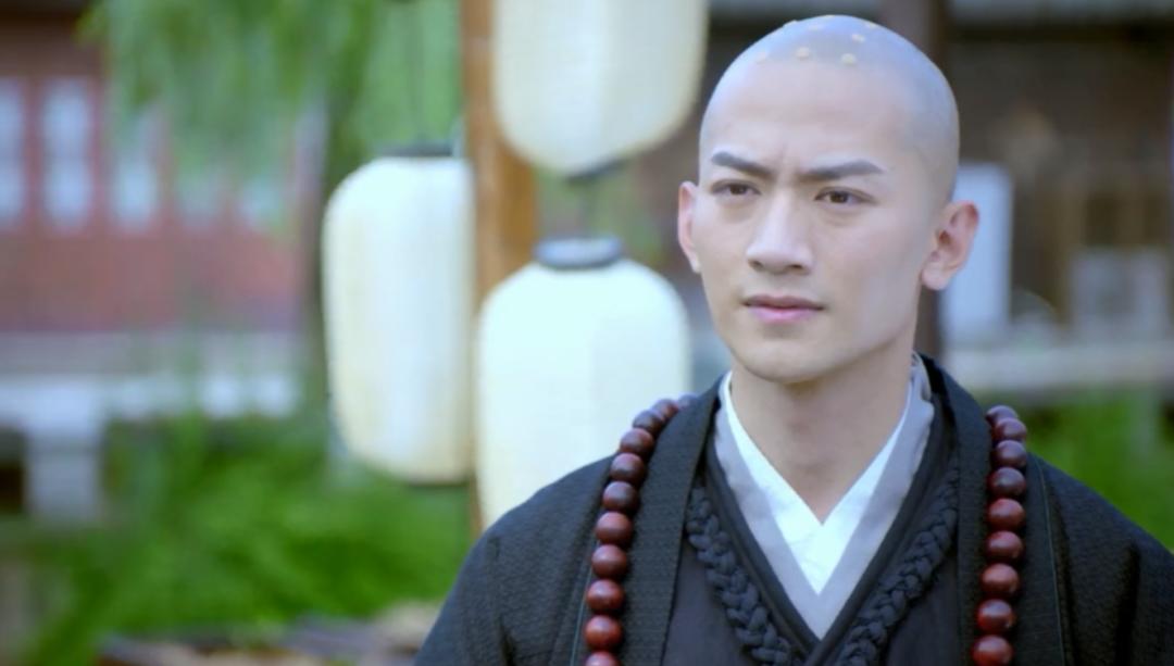 呕了……看完这部《新白蛇传》,我想向“四千年美女”道歉