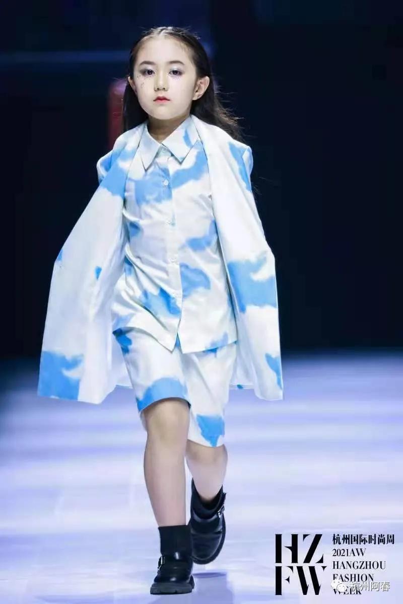 国际时尚周巴黎,时装周秀场