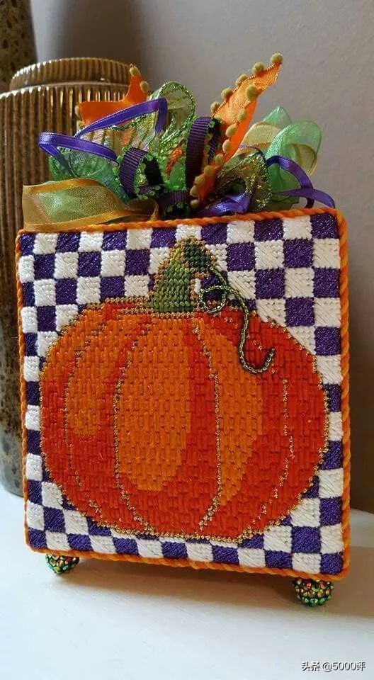 十字绣绣好要怎么弄,十字绣正确绣法为什么要留一格呢