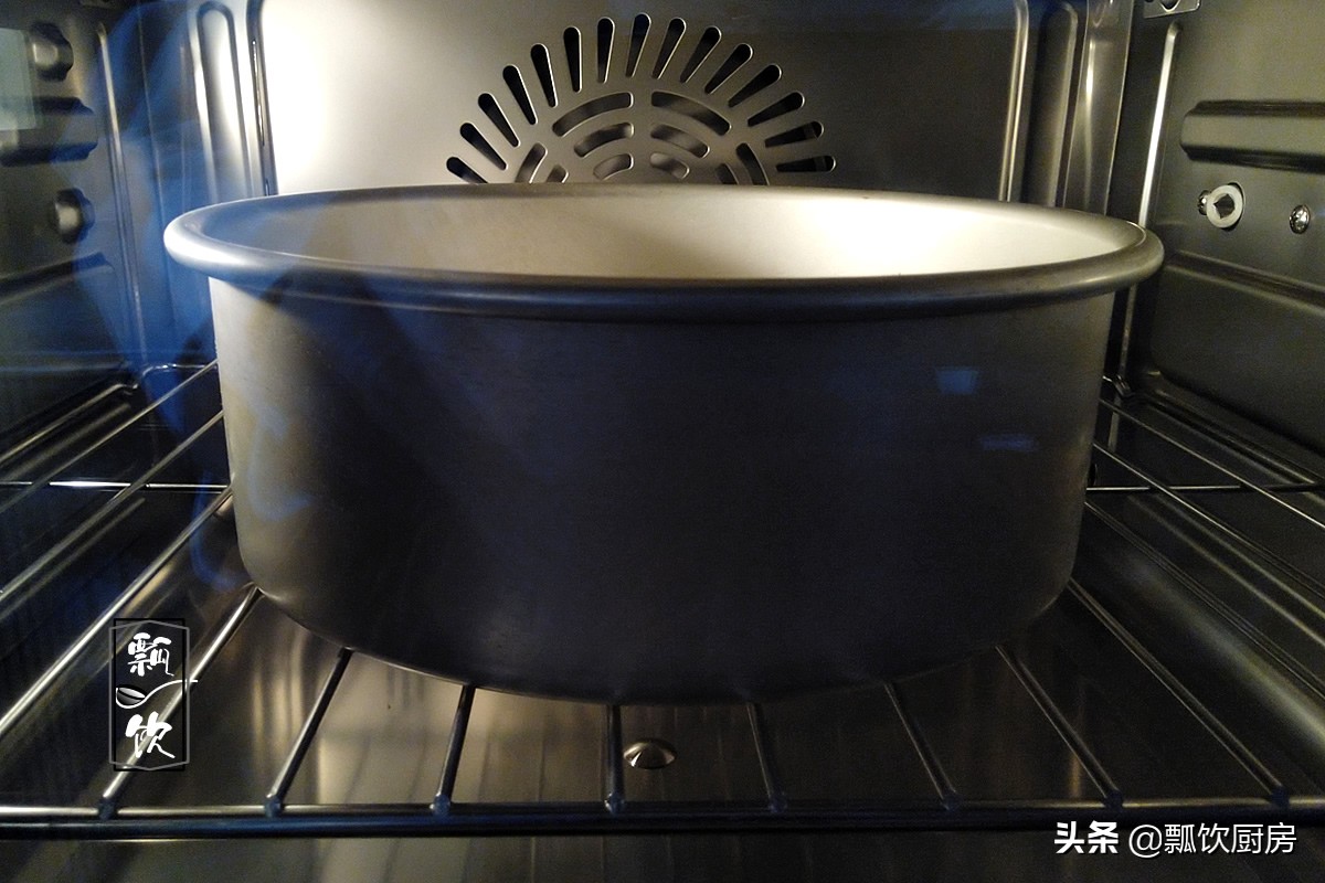 做好的蛋糕放凉容易塌陷,为什么做的蛋糕塌陷和不蓬松