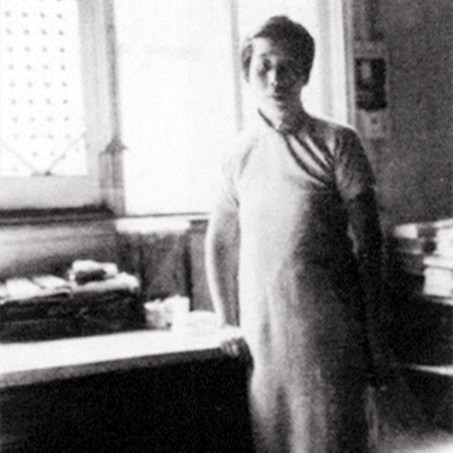 鲁迅不为人知的一面:一生爱烟,想戒却戒不掉,最后死于香烟